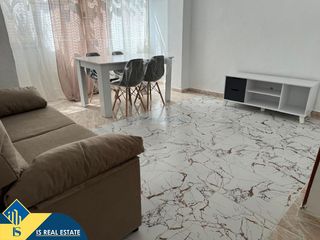 Apartament a Colonia Requena. Apartamento cerca del mar, provincia de alicante, ciudad de alic
