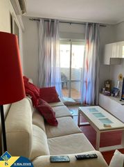 Àtic a Zona Playa del Cura. Ático reformado con terraza, en la provincia de alicante, en la