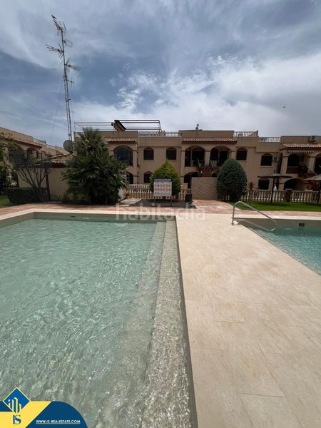 Foto 00337dd8-e19d-44ff-96ed-7fb77e1c98b9. Casa amb aparcament piscina a Parque Acuático - Sector 25 Torrevieja