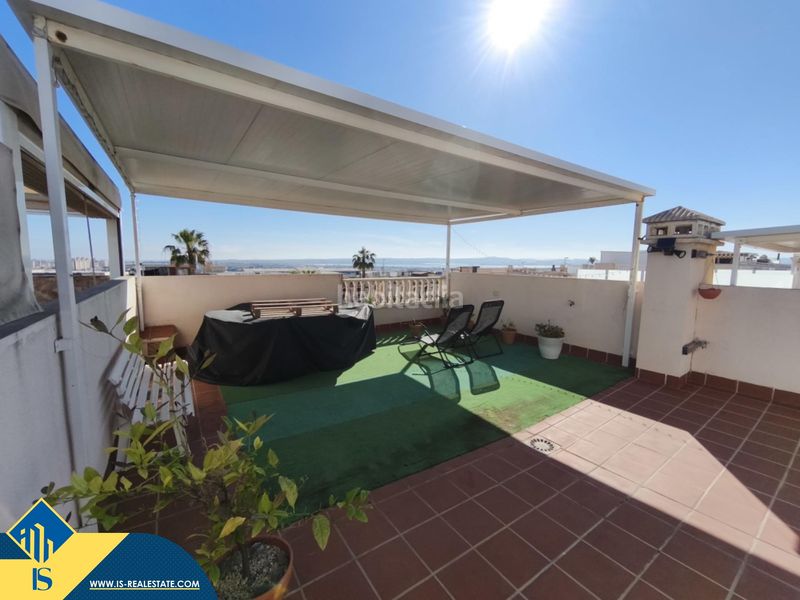 Foto 408e2156-f62c-4bf4-a0ee-2b77d402ead5. Casa amb aparcament piscina a Parque Acuático - Sector 25 Torrevieja