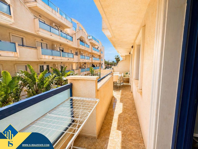 Foto 5b8e8efb-c6a8-498c-830d-6abb99719ad0. Pis amb piscina a Aguamarina Orihuela