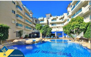 Pis a Aguamarina. Apartamento con piscina comunitaria, en la provincia de alicante