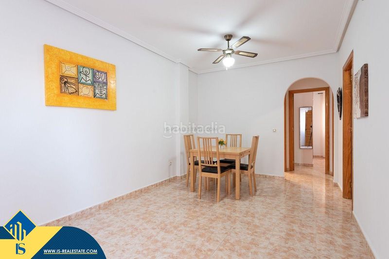 Foto abf7e043-db44-493f-bd31-4173499a1274. Casa amb aparcament a La Regia Orihuela