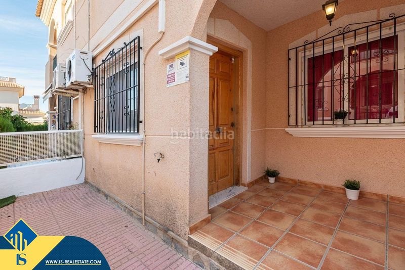Foto b77e1fc3-46b2-4578-b75e-df4627207262. Casa amb aparcament a La Regia Orihuela