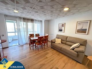 Apartamento en Juan XXIII. Apartamento reformado con terraza, en la provincia de alicante,
