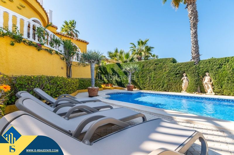 Foto 4a6e1d83-fd84-40e7-bdc6-eddc1cb95d0c. Xalet amb aparcament piscina a Novamar - Mediterráneo Santa Pola