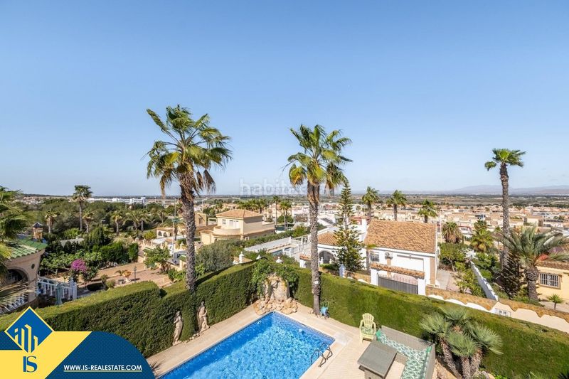 Foto eb157bfa-d61b-4347-986d-696d0fb61985. Xalet amb aparcament piscina a Novamar - Mediterráneo Santa Pola