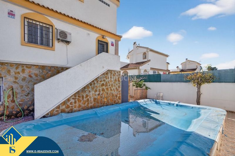Foto 4d81be16-fada-4540-9670-70b81ec94022. Xalet amb piscina a Monte y Mar Santa Pola