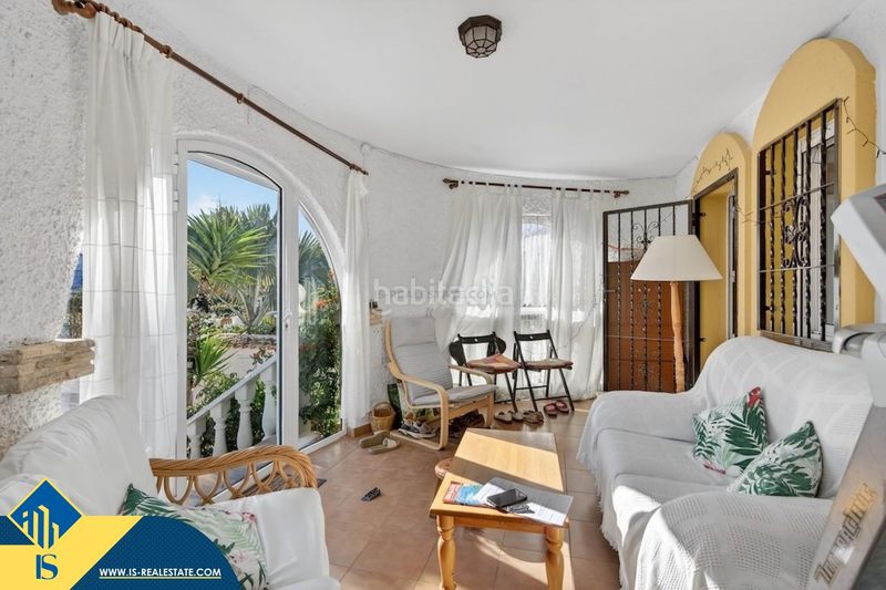 Foto 4ed56819-7550-46fc-8a18-07a90fae3d8a. Xalet amb piscina a Monte y Mar Santa Pola