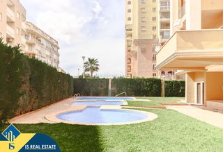 Apartament a Zona Playa de los Locos. Apartamento con piscina comunitaria, en la provincia de alicante