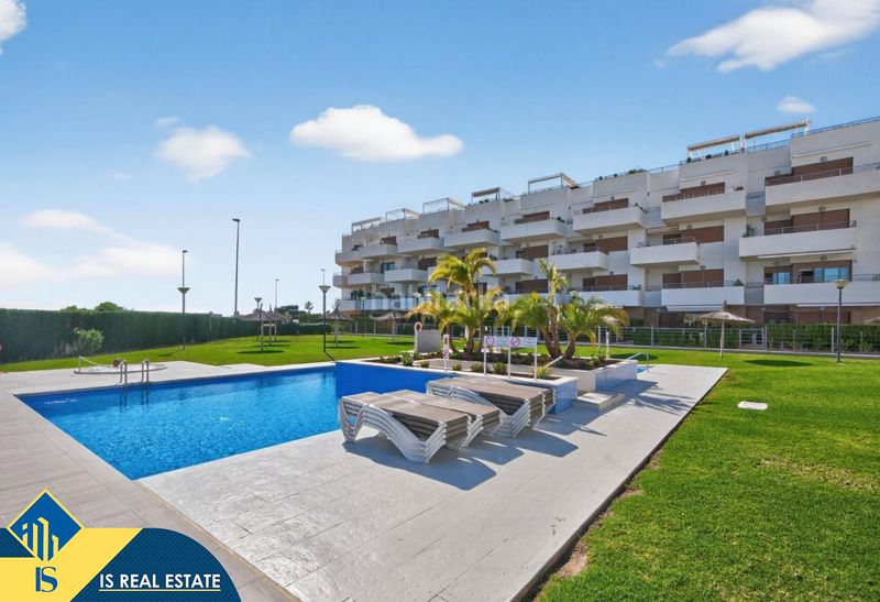 Foto 0e080add-f687-49b5-94e8-c1fa785a7adf. Àtic amb calefacció aparcament piscina a La Regia Orihuela
