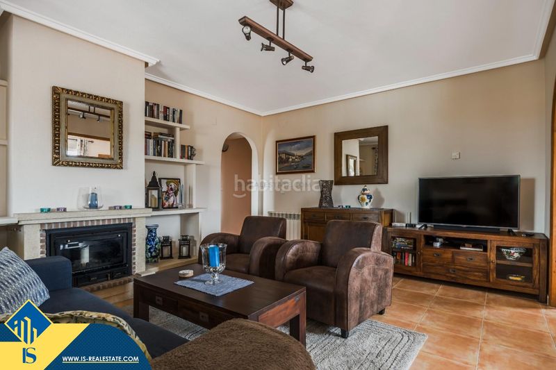 Foto e75f694c-8046-49f5-92b5-8de0ee1e4d97. Chalet villa con piscina privada en la provincia de alicante, en la localidad de gran alacant. 3 dormitorios | 119 m² | a 2,5 km del mar en Santa Pola