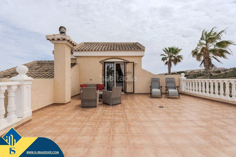 Foto eeec4aa9-ae75-4d88-a0b0-ec5332cfda11. Chalet villa con piscina privada en la provincia de alicante, en la localidad de gran alacant. 3 dormitorios | 119 m² | a 2,5 km del mar en Santa Pola