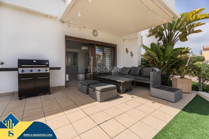 Foto 56d3d0b2-2499-4120-958a-dee7afacc79a. Casa amb piscina a La Zenia Orihuela