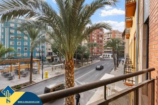 Pis a Mercado. Apartamento con terraza, en la provincia de alicante, en la ciud