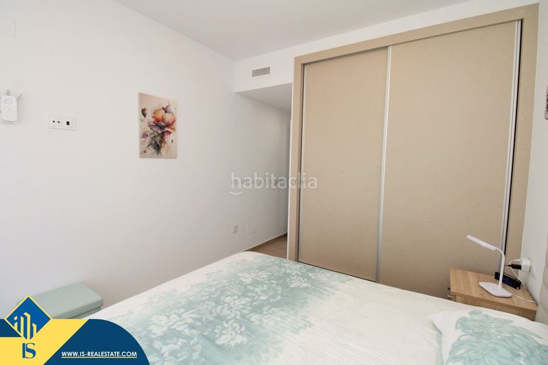 Foto 385c1906-51bb-4e05-9d4b-b63a3f56bf48. Chalet mit parking in Villamartín-Las Filipinas Orihuela