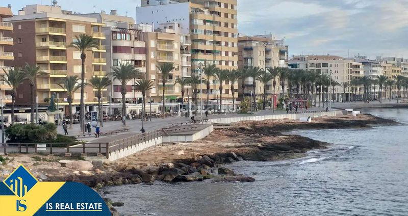 Foto eb524c59-a7dd-4535-b338-ac866465472e. Ático  cerca del mar, en la provincia de alicante, en la ciudad . 2 habitaciones | 62 m² | 1 kilómetro del mar en Torrevieja
