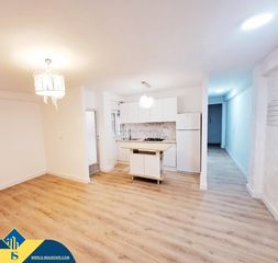 Pis a Parque de las Naciones. Apartamento reformado con terraza, en la provincia de alicante,