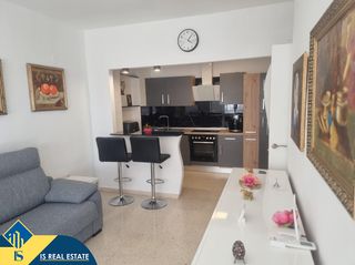 Apartament a Zona Playa de los Locos. Apartamento reformado con terraza, en la provincia de alicante,