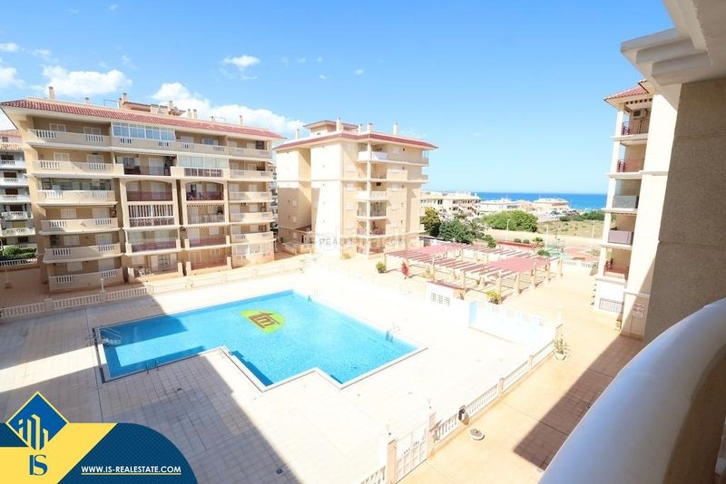 Foto b2cbeb2f-198b-4afe-99b2-35ec80a957aa. Pis amb piscina a Cañada del Molino Torrevieja