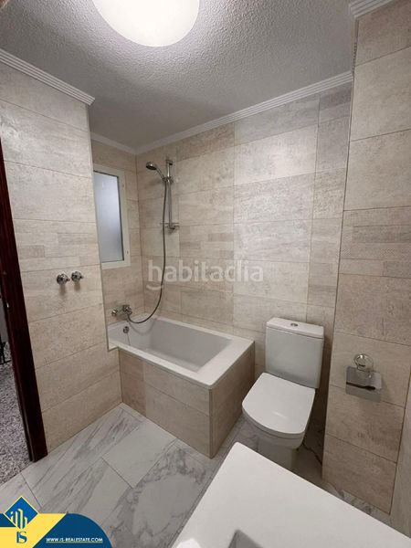 Foto 0d9bcfaa-64e4-4690-b800-c7bd13eb96bc. Dúplex a Miramar - Torre del Moro Torrevieja