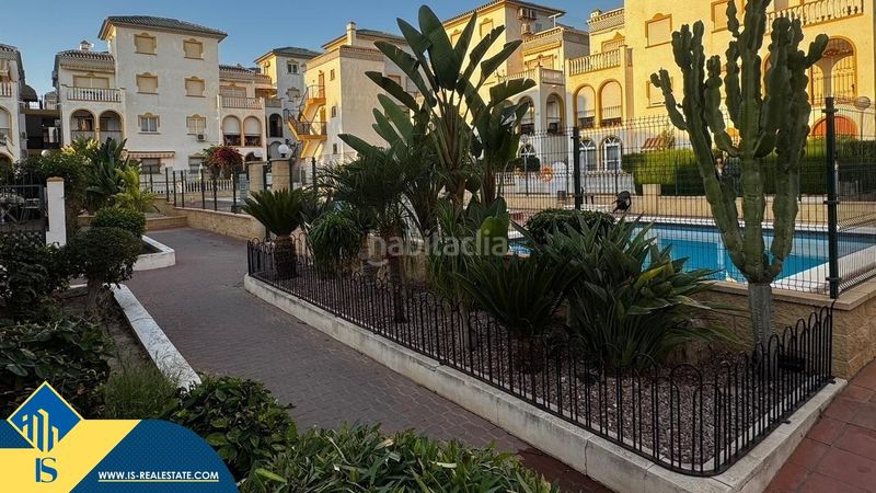 Foto 0cb709cc-1c06-46f2-8c6f-f6d4337514d6. Pis amb aparcament piscina a Cañada del Molino Torrevieja