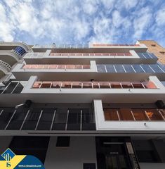 Pis a Antonio Machado. Apartamento con piscina comunitaria, en la provincia de alicante