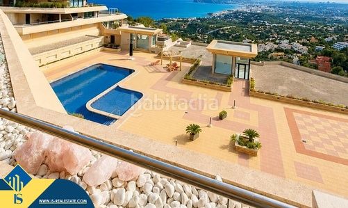 Foto 5566f634-b919-4aee-a9c6-a48128a3565b. Pis amb aparcament piscina a Altea hills Altea