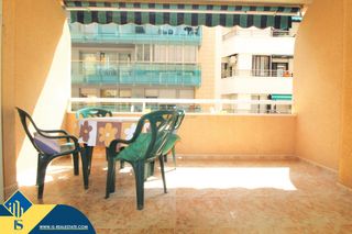 Flat in Zona Playa del Cura. Apartamento con terraza, en la provincia de alicante, en la ciud