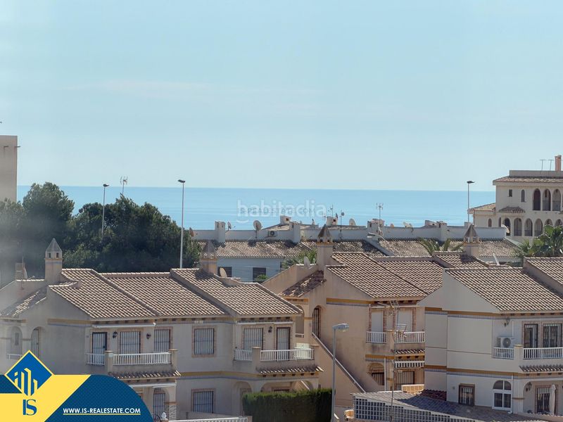 Foto 0db435ad-5390-48f4-b2d8-a73d8e6447bc. Pis amb aparcament piscina a Aguas Nuevas Torrevieja