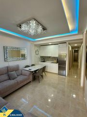 Apartament a Nueva Torrevieja. Apartamento reformado con piscina comunitaria, en la provincia d