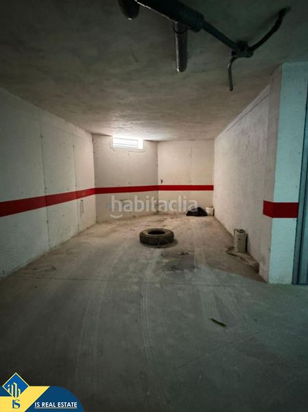 Foto 204463a6-76a4-4237-a55b-f5fa5bf480b6. Aparcament cotxe a Zona Playa de los Locos Torrevieja