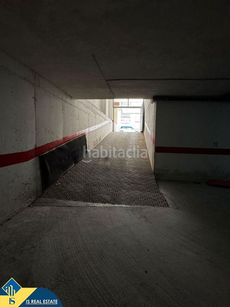 Foto 6ee7c75e-442a-482a-8620-01e9f3c1d0f1. Aparcament cotxe a Zona Playa de los Locos Torrevieja