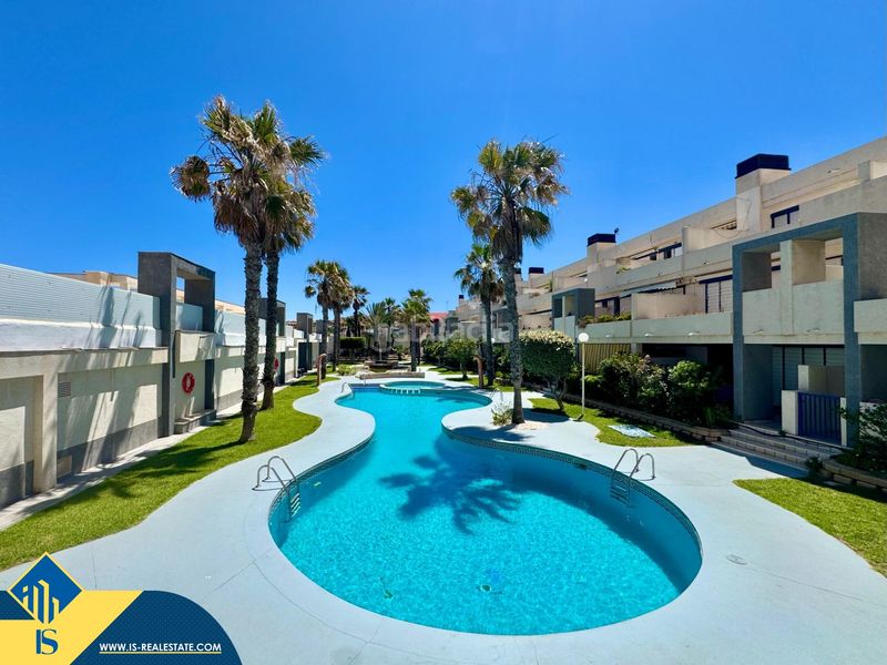 Foto c2eb0af8-704e-4d34-ad2b-805950d2ad56. Pis amb piscina a Cañada del Molino Torrevieja