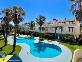 Piso en Cañada del Molino. Apartamento con piscina comunitaria, en la provincia de alicante