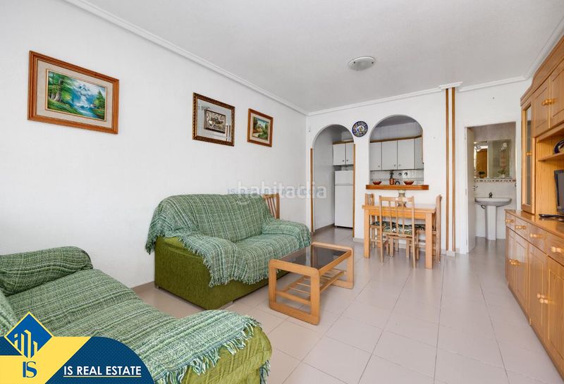 Foto c8c2460d-e0ee-4fac-b461-7f0943c49a61. Casa amb calefacció piscina a Playa de los Náufragos Torrevieja