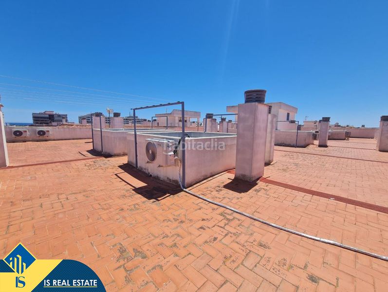 Foto e8786bbb-eff8-4fbb-ac93-3aa9d955d2c9. Àtic amb calefacció piscina a El Acequión Torrevieja