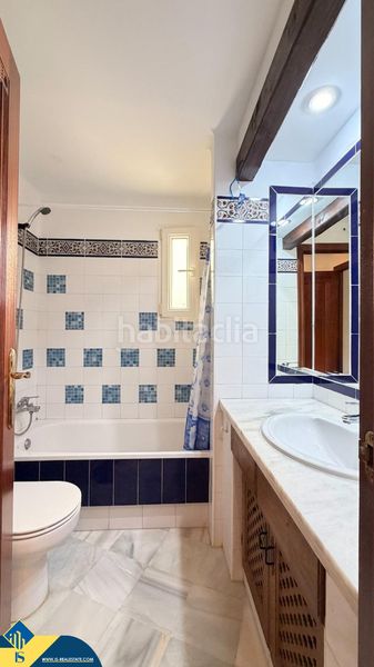 Foto d3a665bc-8260-4855-914a-4cdcbc4d743a. Pis amb piscina a Zona los Frutales Torrevieja