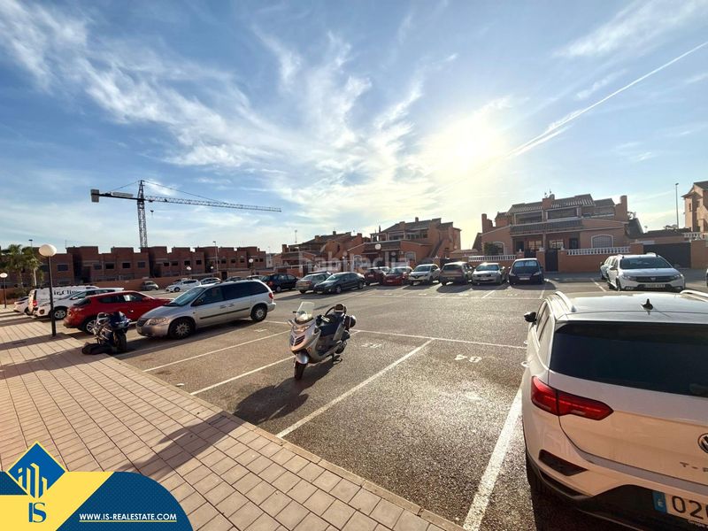 Foto 44a0d4e4-efb0-4136-a415-b2c835d65ca1. Àtic amb piscina a Aguas Nuevas Torrevieja