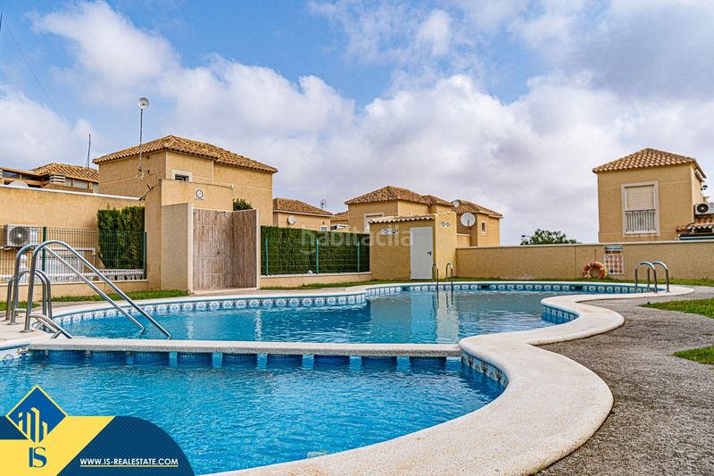 Foto 121823be-b3b1-4c1a-86c4-0b723bd6c4ee. Pis amb aparcament piscina a Los Balcones-Los Altos Torrevieja