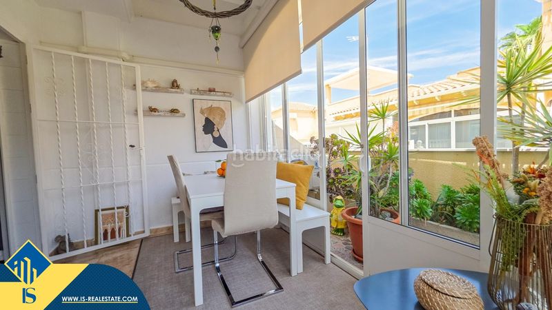 Foto c4c3966d-f108-4f71-9c6d-a6c530fc669f. Pis amb aparcament piscina a Los Balcones-Los Altos Torrevieja