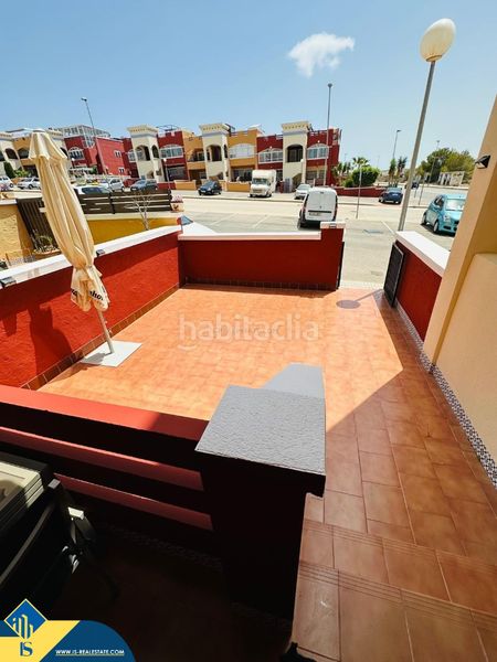 Foto 5f5a6ca5-3c51-431a-9e50-9f58ca4a33e9. Casa amb piscina a La Florida Orihuela