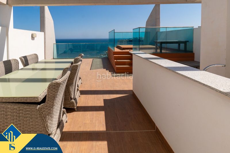 Foto 9560d560-5542-4567-b6b3-ceb0a3cedacf. Àtic amb aparcament piscina a Punta Prima Torrevieja