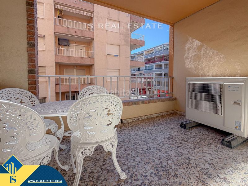 Foto 418d0a2e-1c1e-4d8e-a8f8-80ccebb45a3f. Pis a Zona Playa del Cura Torrevieja