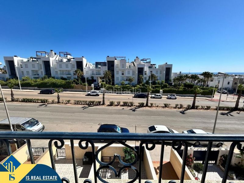 Foto 1db30324-59c0-4d47-b025-607ece729cbf. Àtic amb calefacció aparcament piscina a Los Balcones y los Altos Orihuela