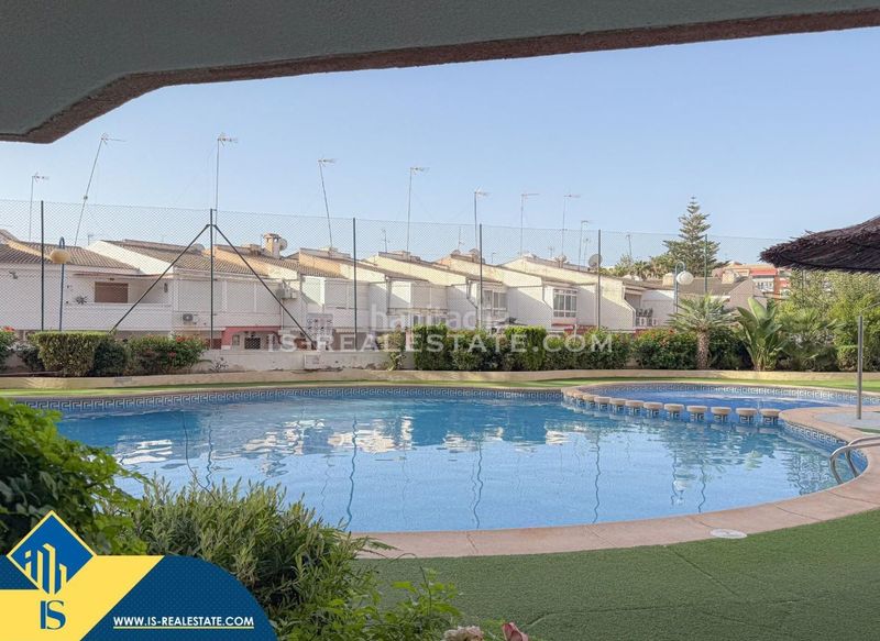 Foto 42985d0e-e52b-4b08-a1d4-2242dcde4c15. Àtic amb calefacció piscina a El Acequión Torrevieja