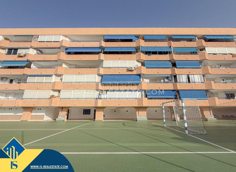 Foto 51f62048-eabb-44f1-bf3f-2a92fc45fc4b. Àtic amb calefacció piscina a El Acequión Torrevieja