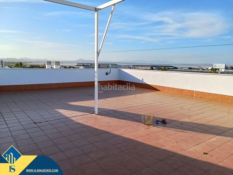Foto 9090bce4-c481-40f2-8ae2-34c7f7f40490. Àtic amb aparcament piscina a La Veleta Torrevieja