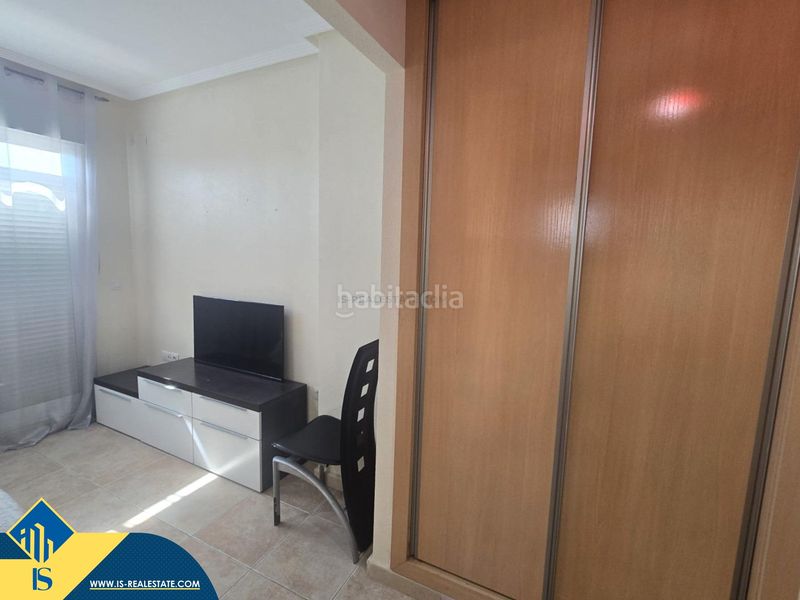 Foto be9a1d66-6b8d-46be-aed8-b8cc92188995. Àtic amb aparcament piscina a La Veleta Torrevieja