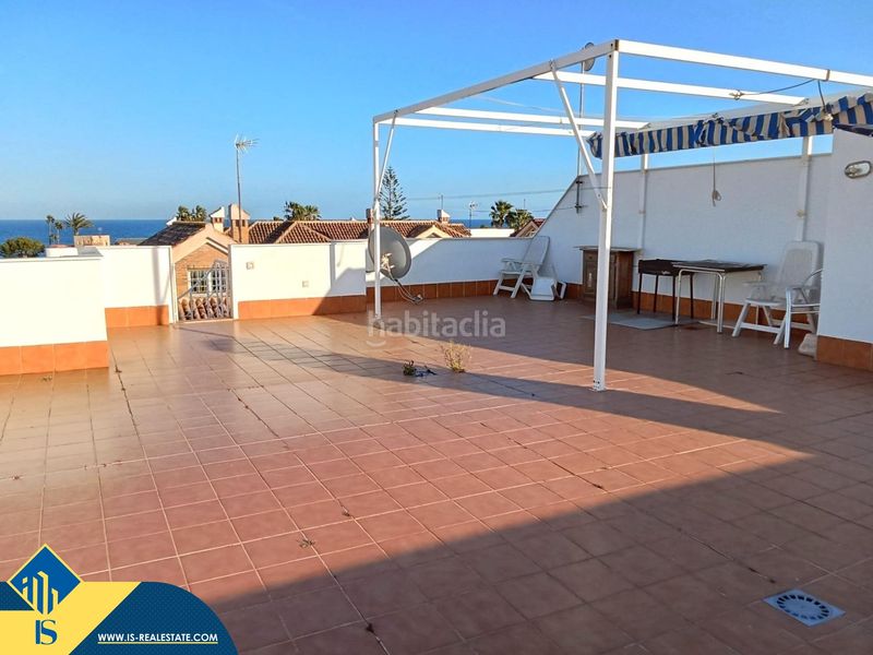 Foto c22841ea-358f-4280-94dd-22c1d221f517. Àtic amb aparcament piscina a La Veleta Torrevieja